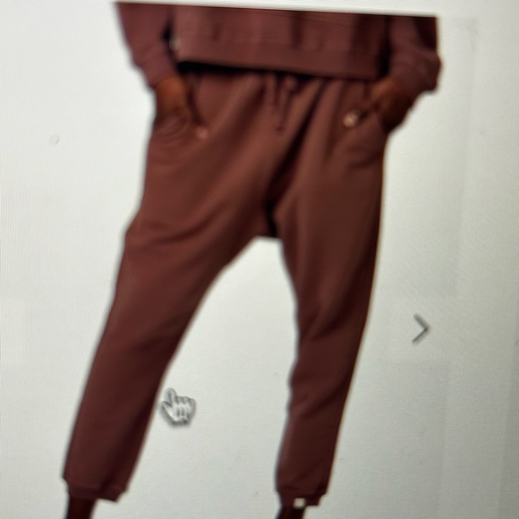 BNWOT Tkees Core Sport Jogger - Size 2 - Picture 2 of 3